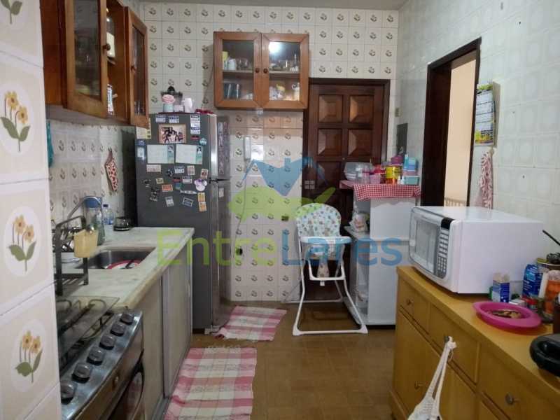 Apartamento à venda com 3 quartos, 127m² - Foto 11