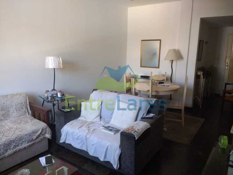 Apartamento à venda com 2 quartos, 75m² - Foto 1