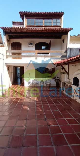 Casa de Condomínio à venda com 4 quartos, 240m² - Foto 20