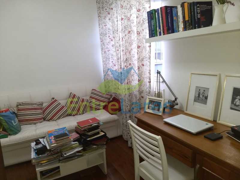 Apartamento à venda com 3 quartos, 90m² - Foto 13