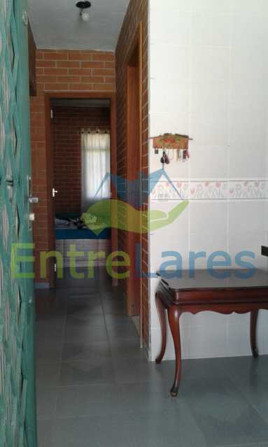 Casa à venda com 2 quartos, 55m² - Foto 12