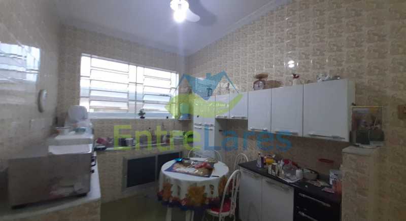 Casa à venda com 5 quartos, 230m² - Foto 12