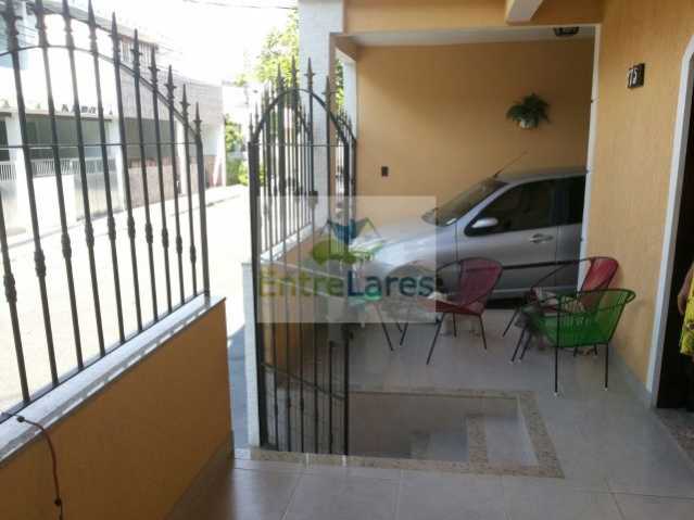 Casa à venda com 5 quartos, 300m² - Foto 1