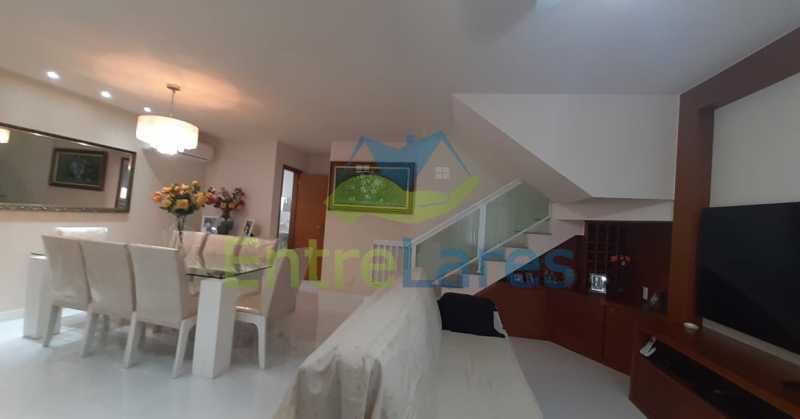 Casa de Condomínio à venda com 3 quartos, 169m² - Foto 1