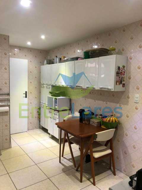 Apartamento à venda com 3 quartos, 90m² - Foto 17