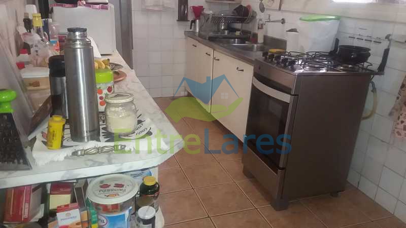 Casa à venda com 3 quartos, 281m² - Foto 26